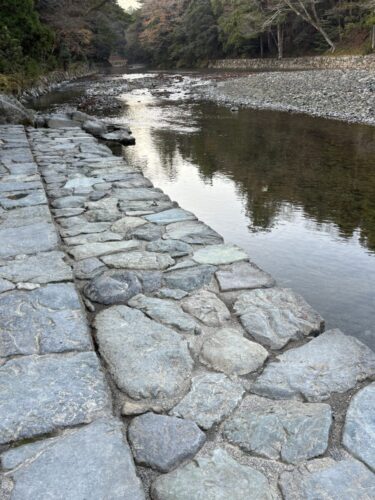 2025年12月18日 #0103　信じる者は貯まらない『来年は○○株上がるので買いです』『運勢的には来年、××なります』